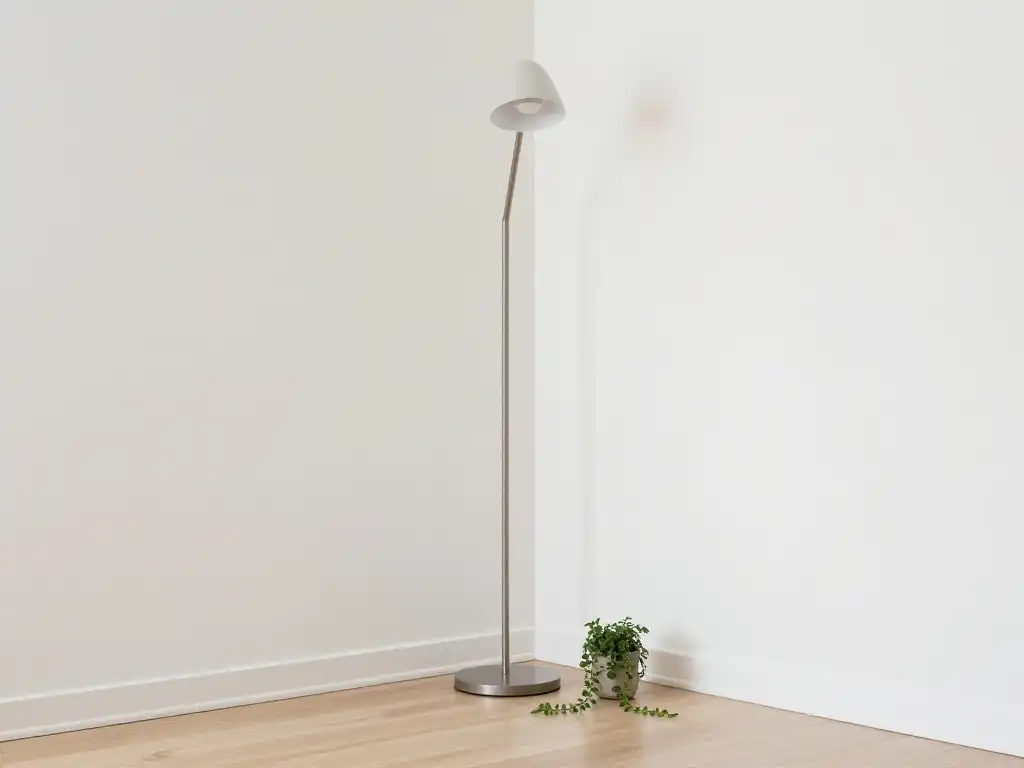 How to Decorate a Small Bedroom Corner Without Overcrowding It