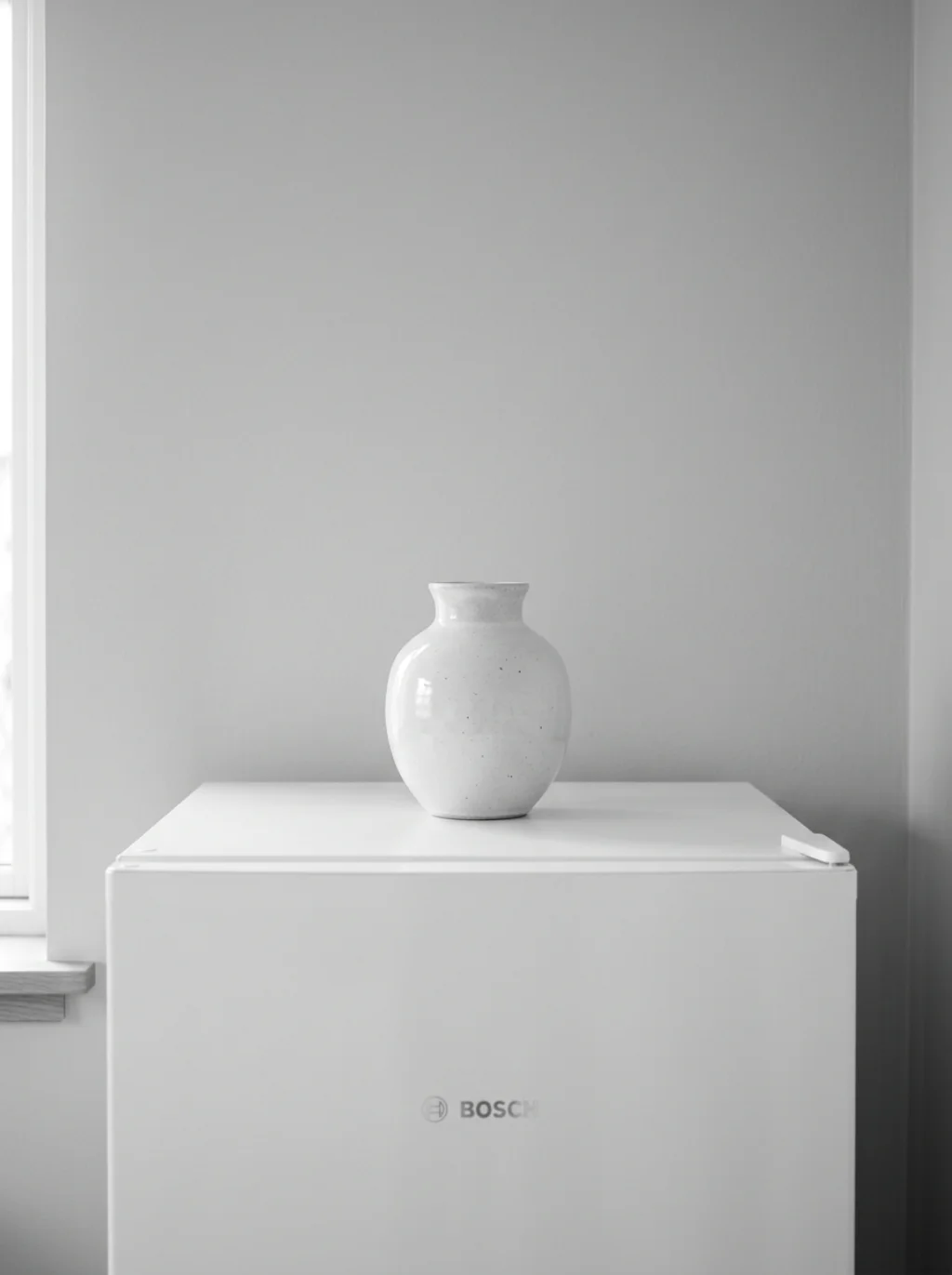 Minimalist Styling That Proves Less Genuinely Reads as More